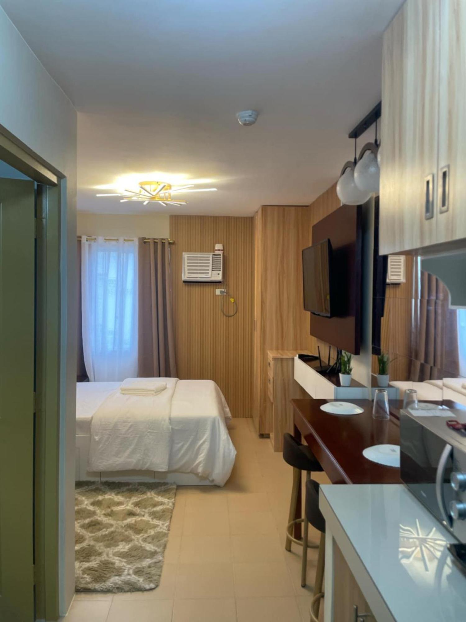 Marina Town Spatial Condominium Dumaguete City Екстериор снимка