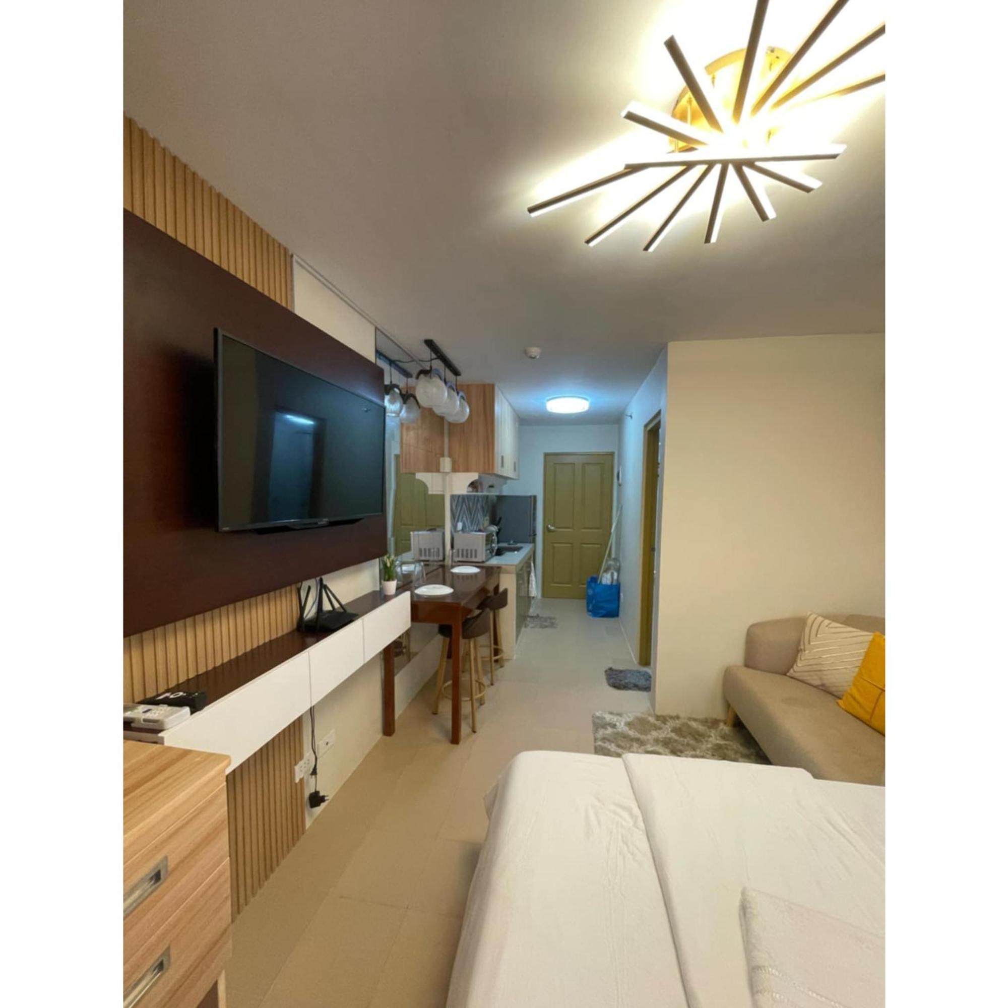Marina Town Spatial Condominium Dumaguete City Екстериор снимка