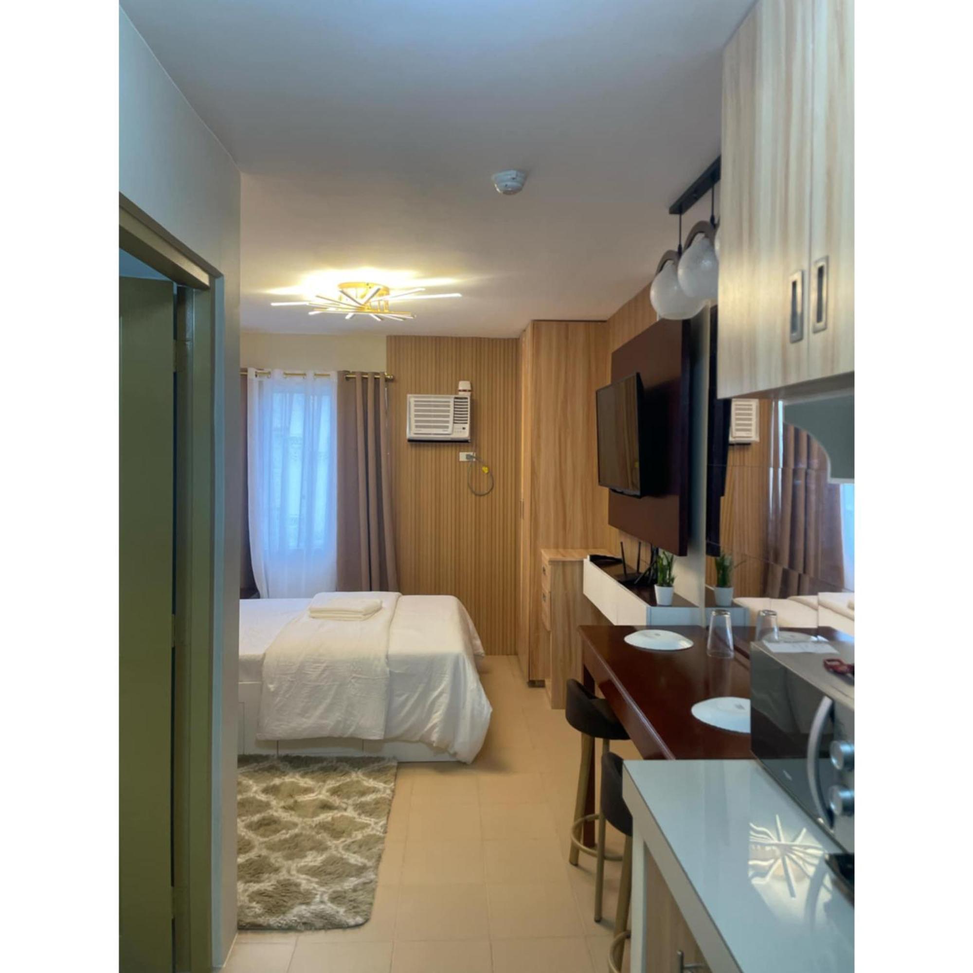 Marina Town Spatial Condominium Dumaguete City Екстериор снимка