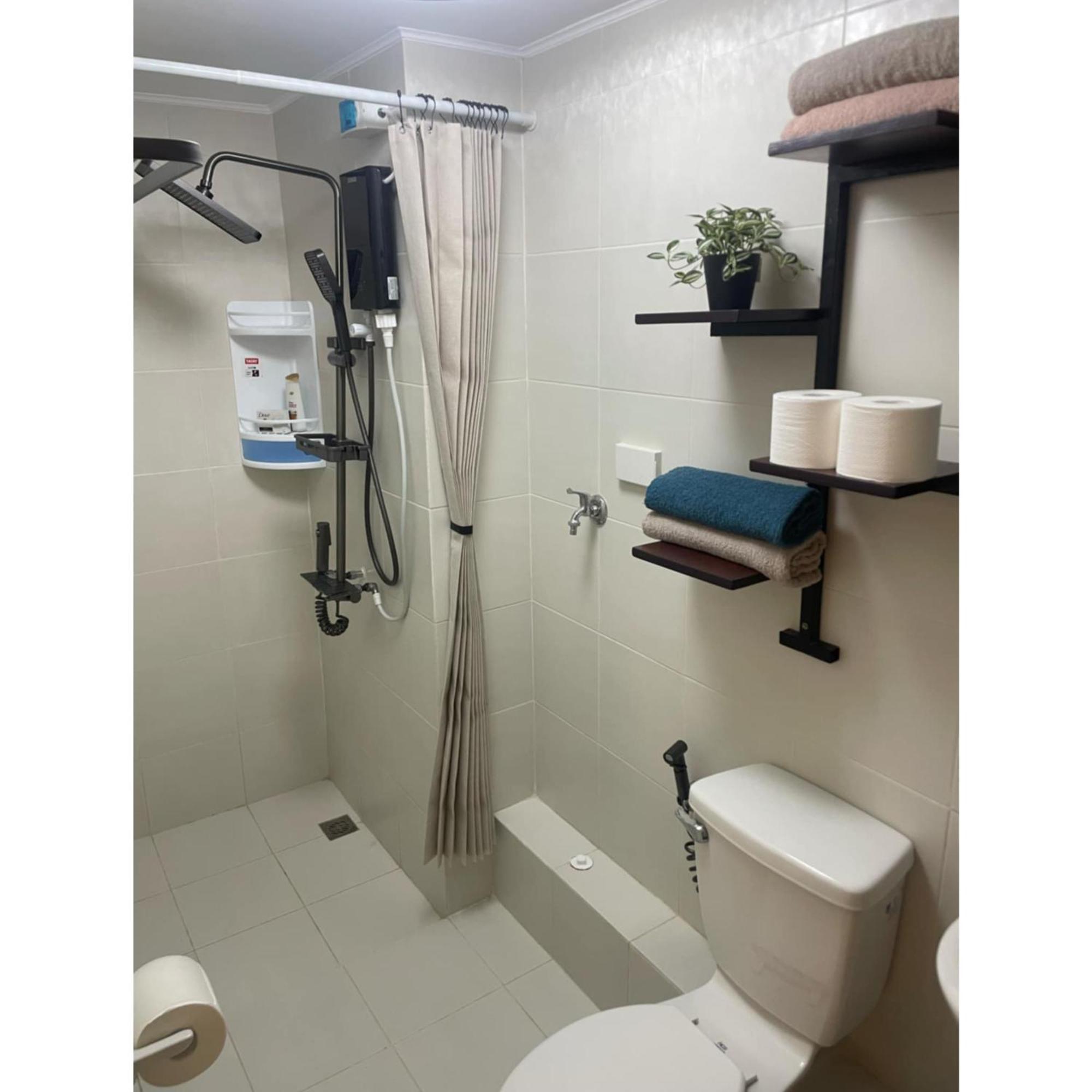 Marina Town Spatial Condominium Dumaguete City Екстериор снимка