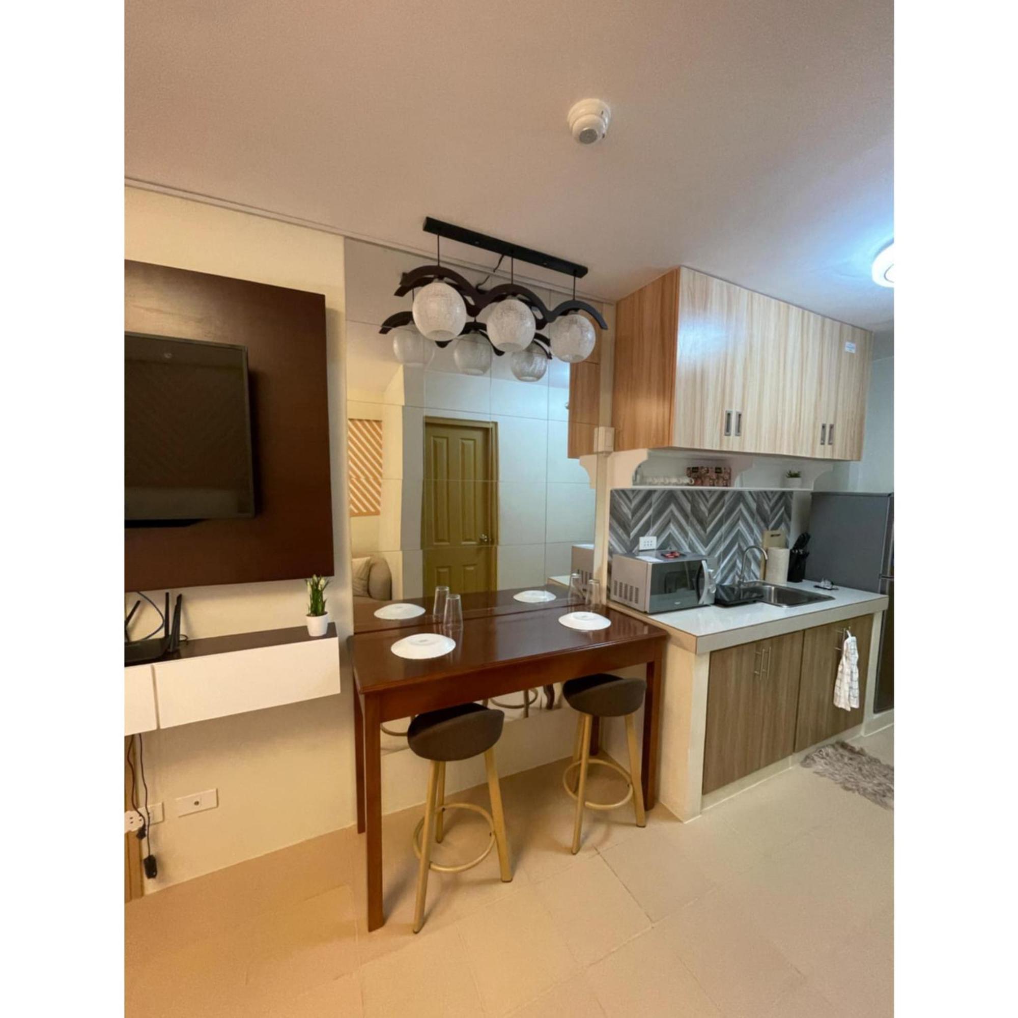 Marina Town Spatial Condominium Dumaguete City Екстериор снимка
